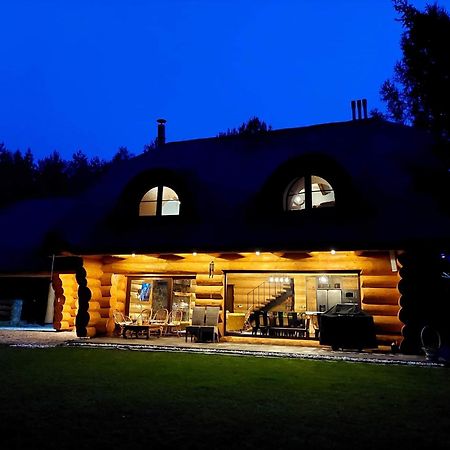 Saski Zakatek, Wakacje W Bajkowym Domku!!! Mazury, Sauna, Jezioro, Pomost, Sasek Maly Exteriér fotografie